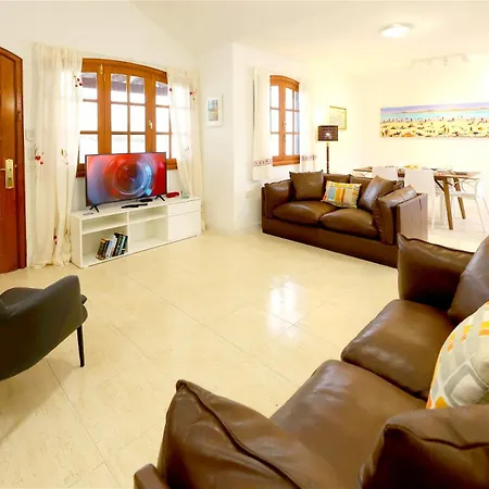 Andorra Vila Puerto del Carmen (Lanzarote)